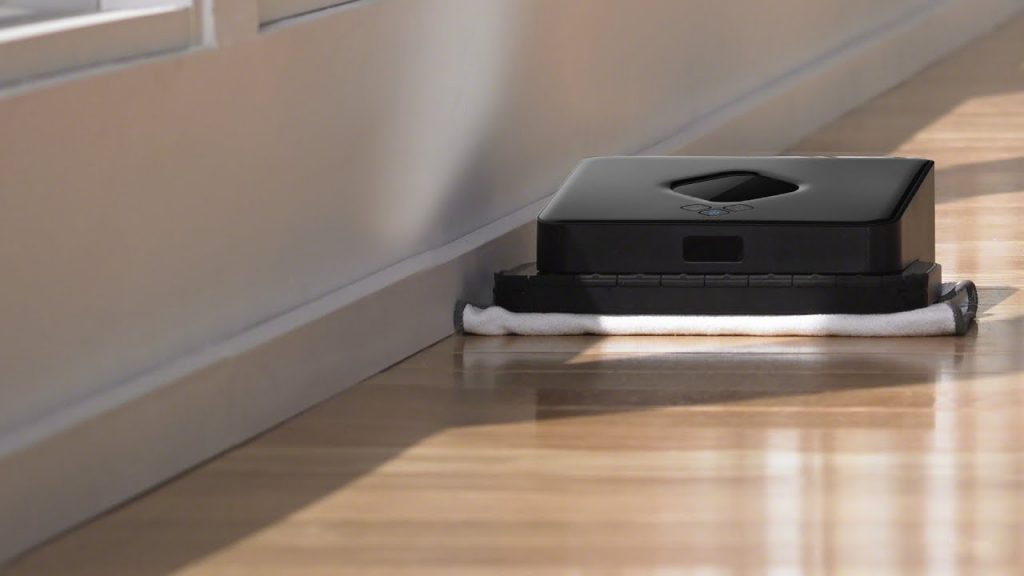 Irobot Braava 380T: Perfeição na Limpeza de Varandas e Jardins